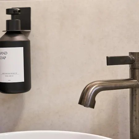 Luxuscontainer Am Nürburgring #1