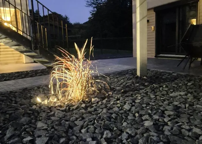 Luxuscontainer Am Nuerburgring #1